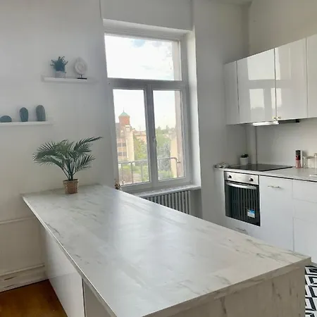 Nid Urbain Colmarien - 4 Personnes - Garage Apartment