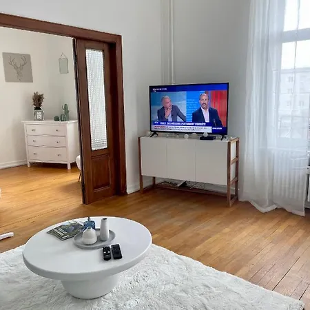 Nid Urbain Colmarien - 4 Personnes - Garage Apartmán *