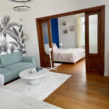 Nid Urbain Colmarien - 4 Personnes - Garage Apartment Colmar